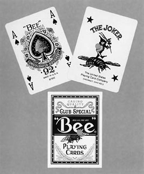 Prestin znaka kasinovch karet Bee (vyroben karty se pouvaly vCasinu Niagara vKanad. Po znehodnocen prodravnm se daly jako suvenr koupit za jedin kanadsk dolar.)