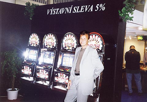 Pan Radim Jüttner (SHAREHOLDING) s novým VHP KAJOT